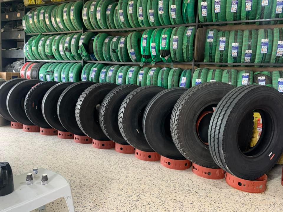 النور للإطارات والنضائد