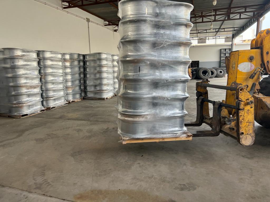 النور للإطارات والنضائد